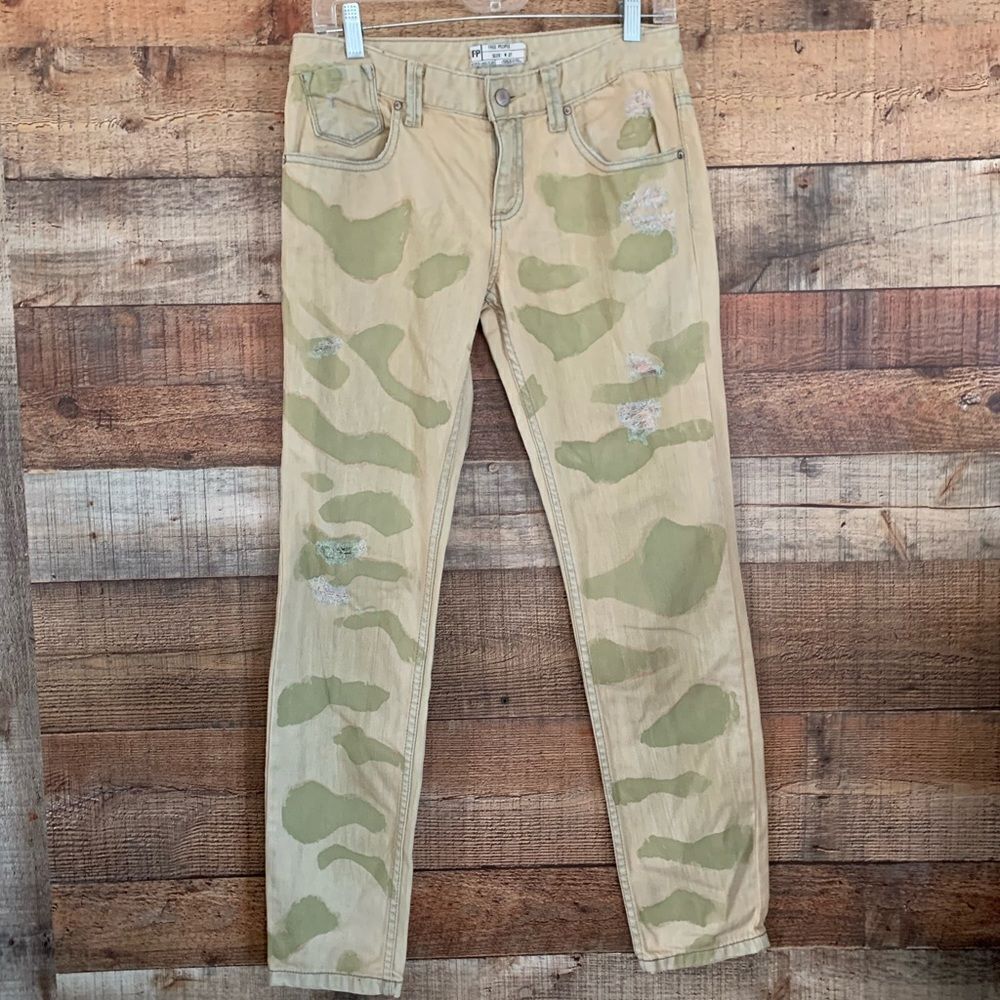 Free People camo distressed green, pink, tan skinny jeans, size 27